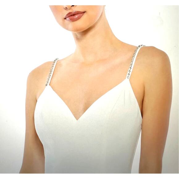 Mac Duggal Sweetheart Evening Gown w/Rhinestone Accents White 2 - Picture 4 of 16